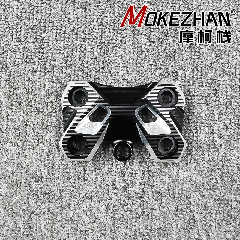 Κάλυμμα σφιγκτήρα τιμονιού CNC Zontes 150X – Επισκόπηση προϊόντος