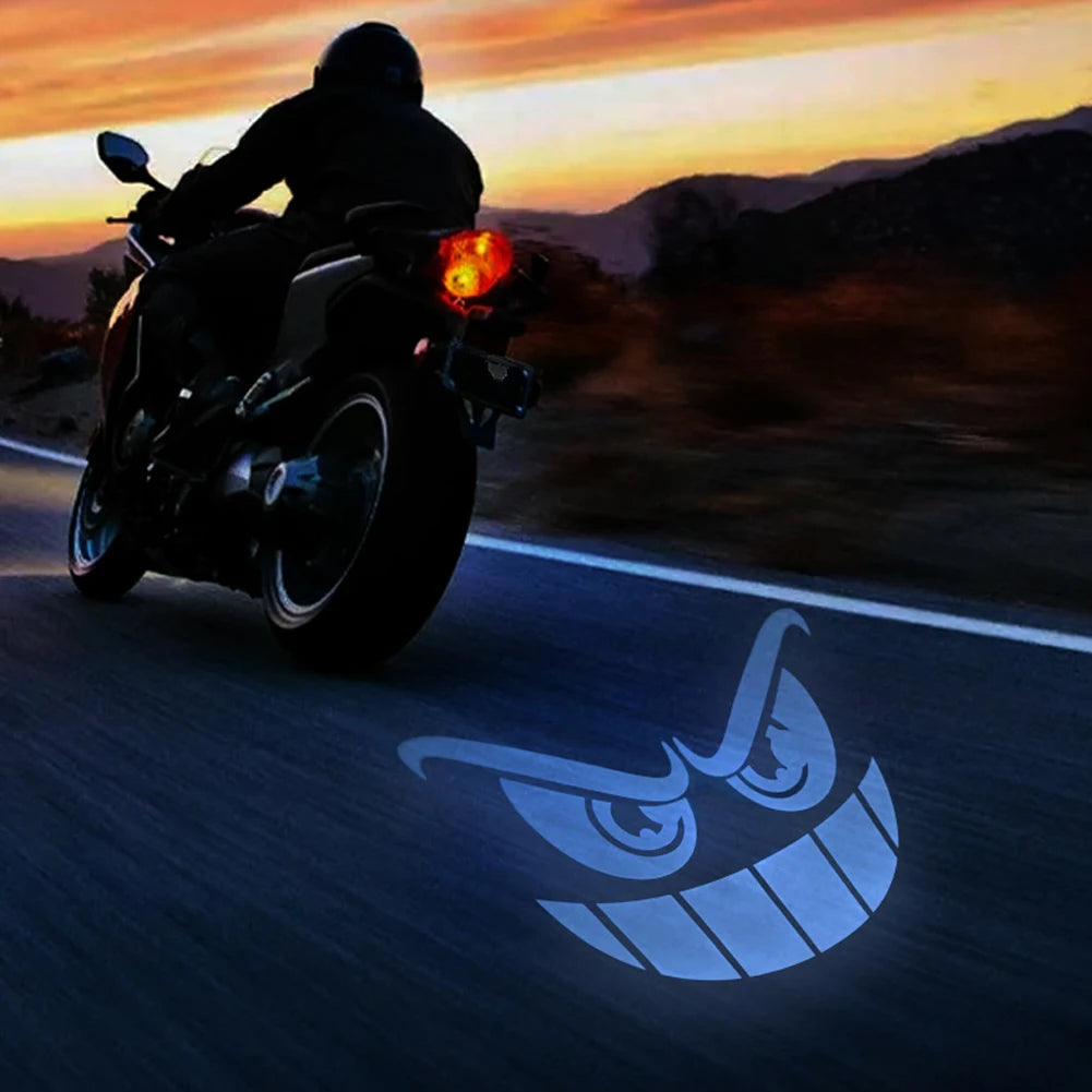 Luz proyectora LED bajo moto ojo de diablo – Vista 6