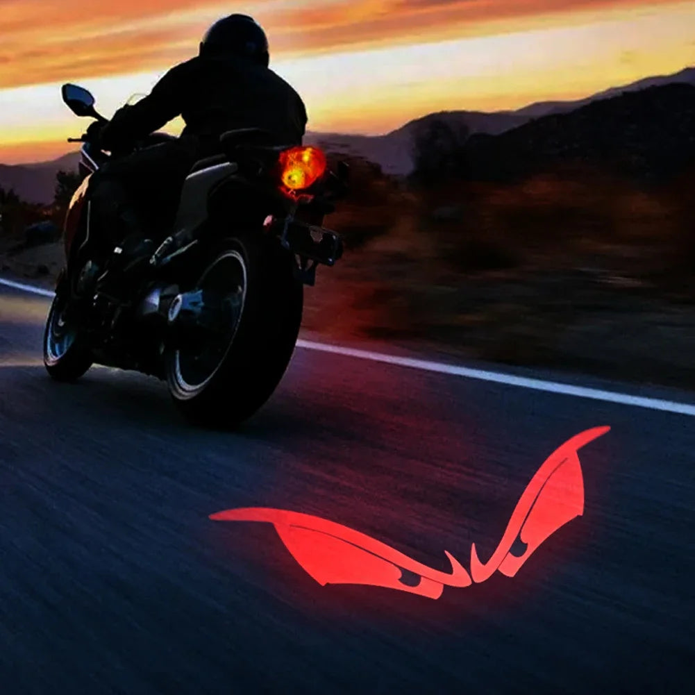 Luz proyectora LED bajo moto ojo de diablo – Vista 9